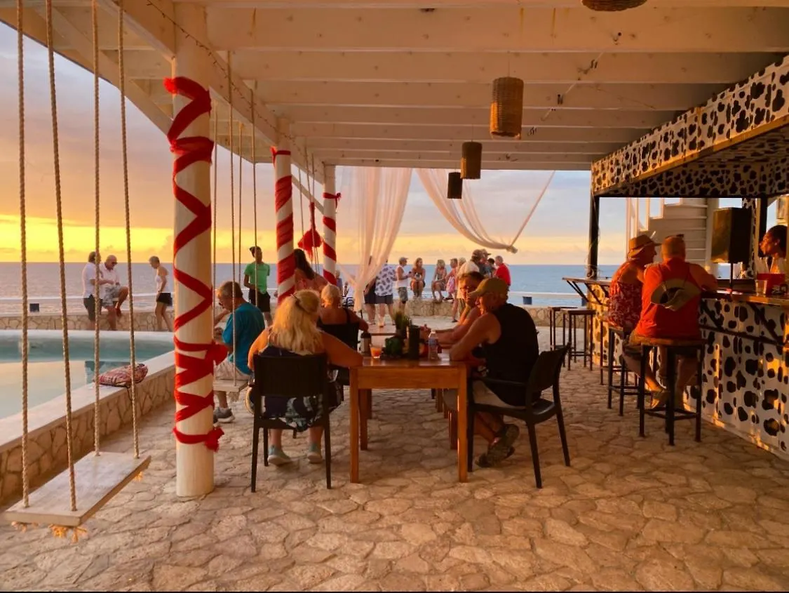 Begona Cliff Hotel Negril 0*,  Jamajka